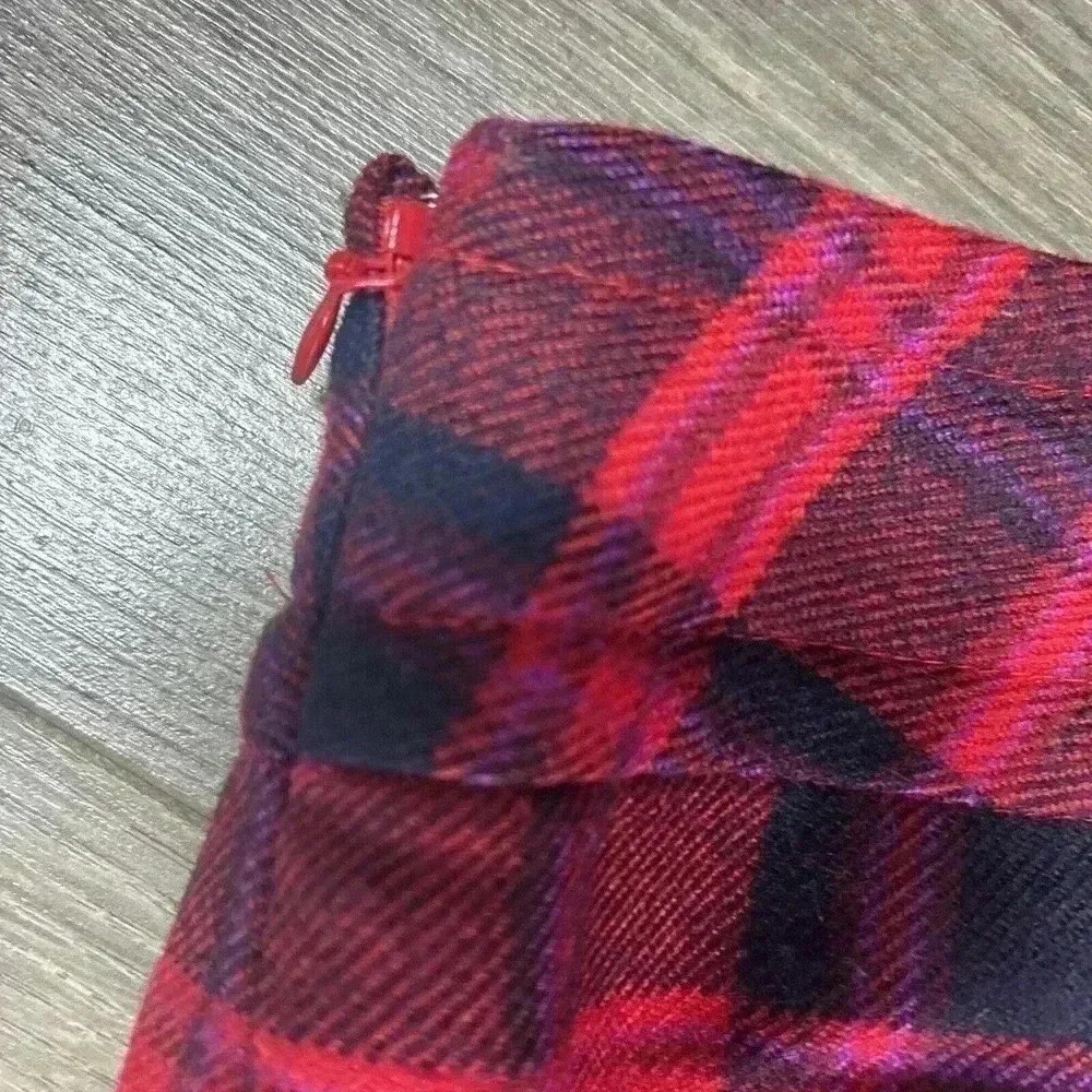 Talbots Petite Wool Blend Skirt 10P Red Black Straight Career Lined - Picture 6 of 8